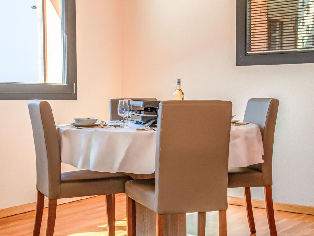 Fotografie z fotogalerie ubytování Chalet Le Raccard by Interhome v destinaci Savièse