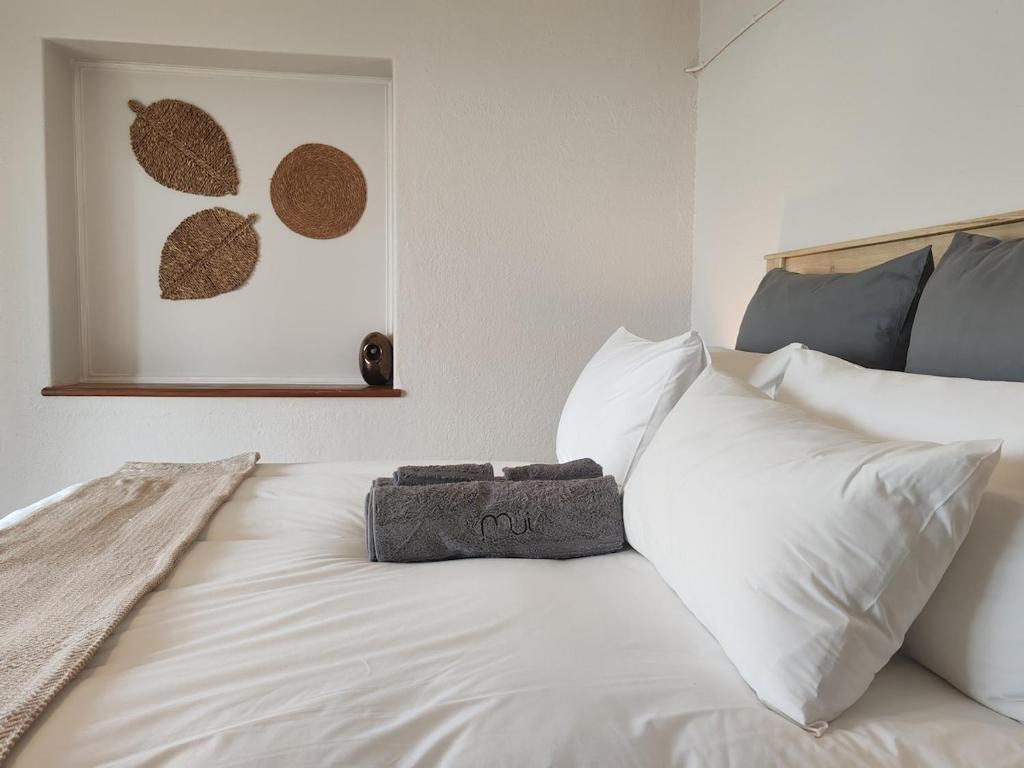 Gallery image of Sunny Cove Stay in Fish hoek