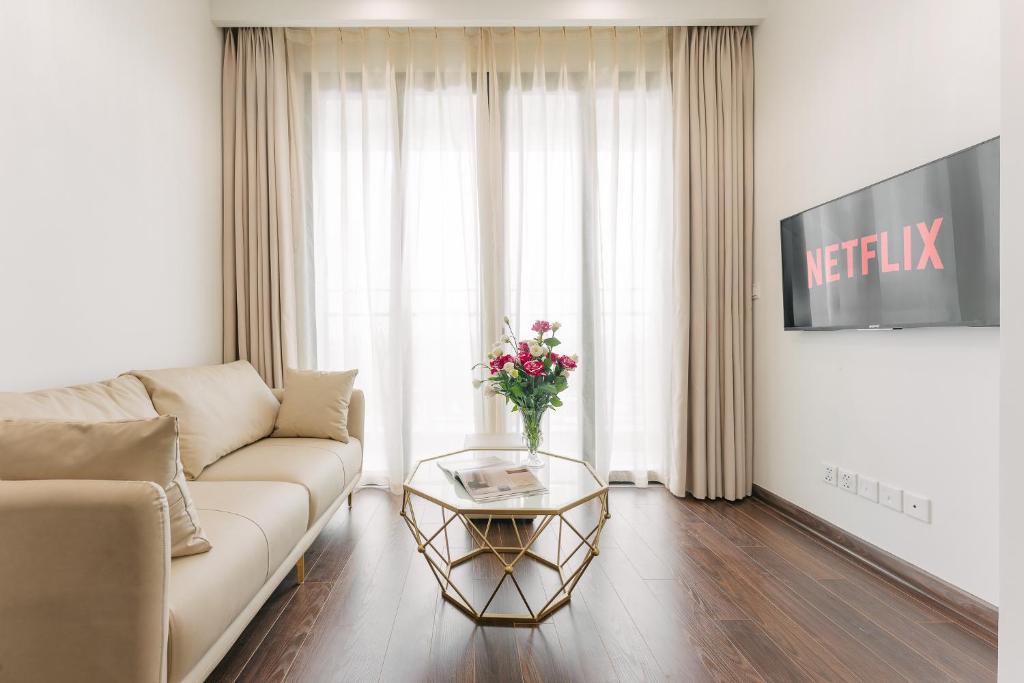 Rosee House - Luxury Residence in Masteri West Heights ,Vinhomes Smart City - Apartamento De 2 Quartos Com Varanda