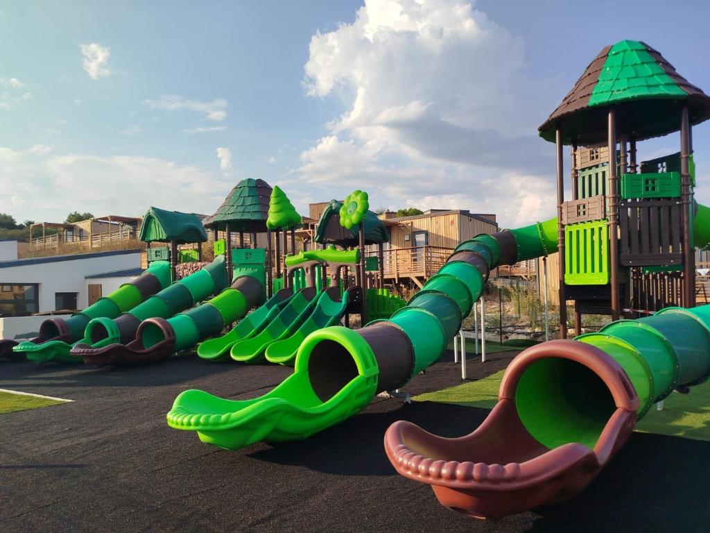 Detský kútik v ubytovaní Camping les lodges du lagon