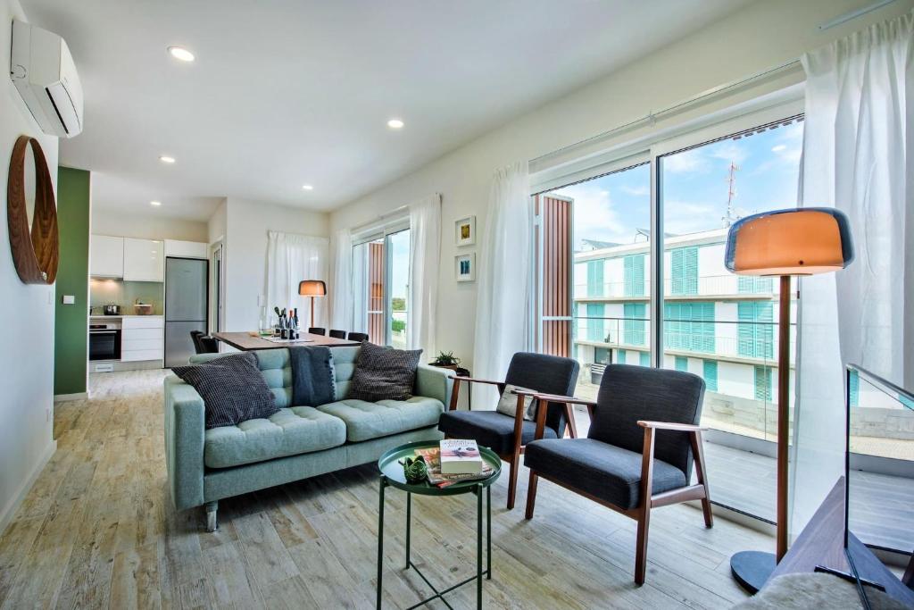 Apartment Sol-super Interior, Balcony, Beach 700m