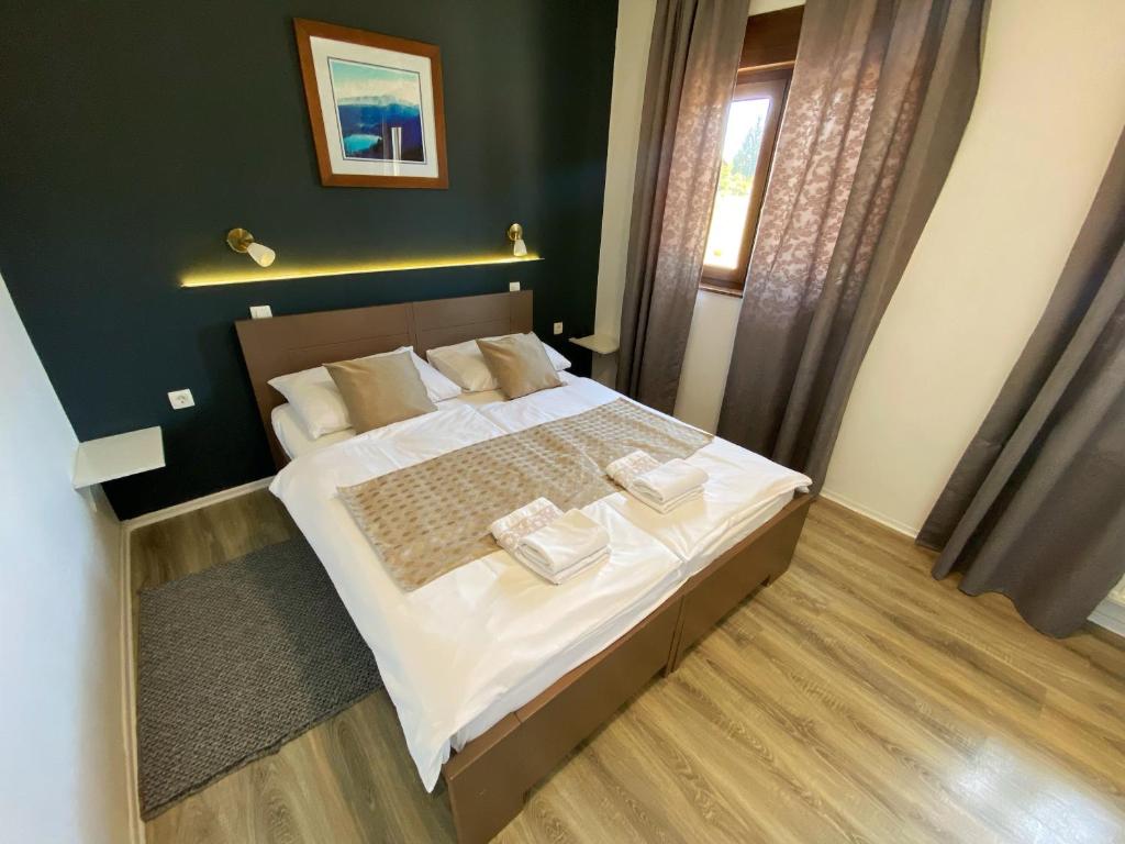 16 Lakes Guesthouse - 12