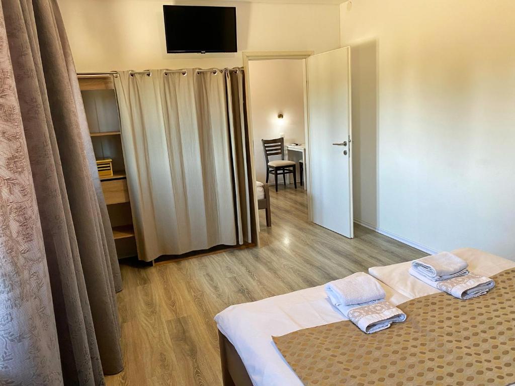 16 Lakes Guesthouse - 14