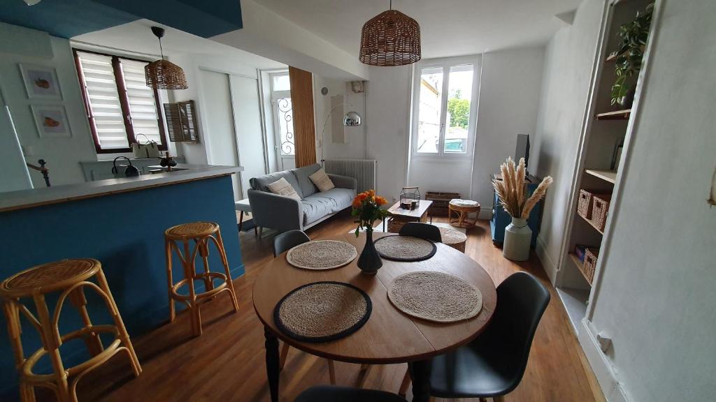 Photo de la galerie de l'établissement Maison charme, à Châtillon-sur-Seine