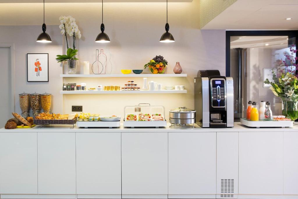 Cler Hotel - Resim 10