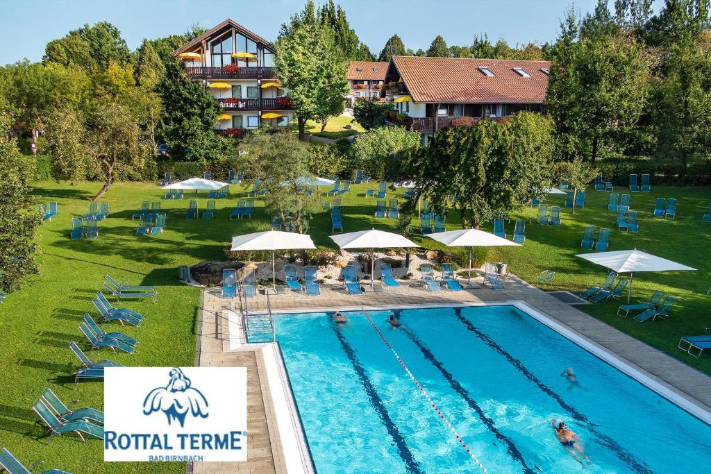 Πισίνα στο ή κοντά στο Hotel Rottaler Hof