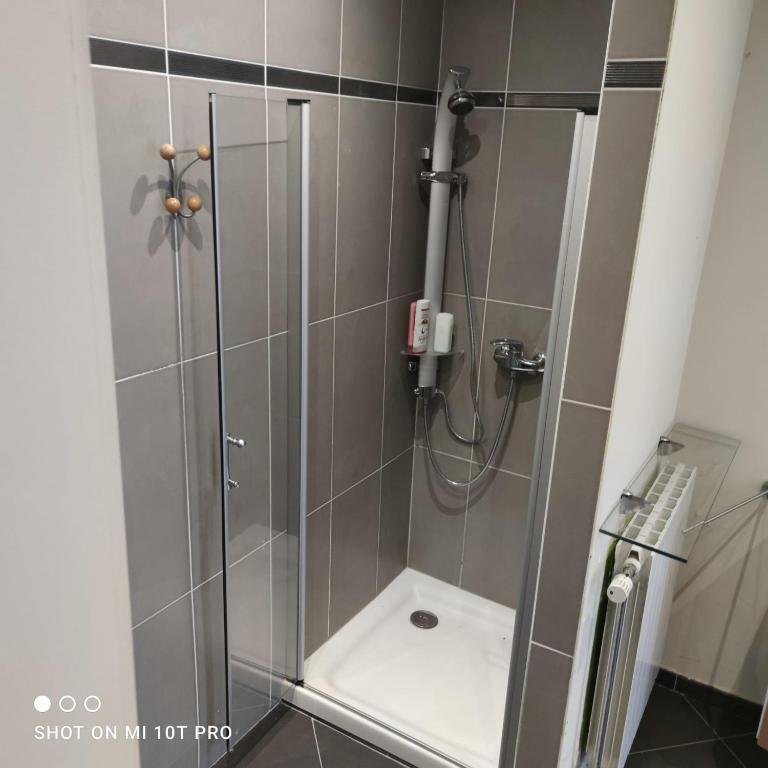 Koupelna v ubytování Belle villa de luxe avec 8 chambres