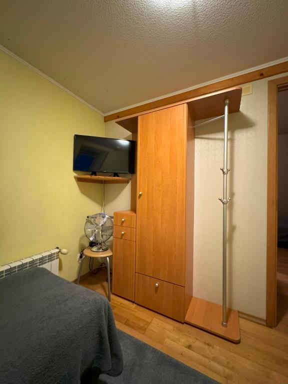 TV a/nebo společenská místnost v ubytování Aare Accommodation