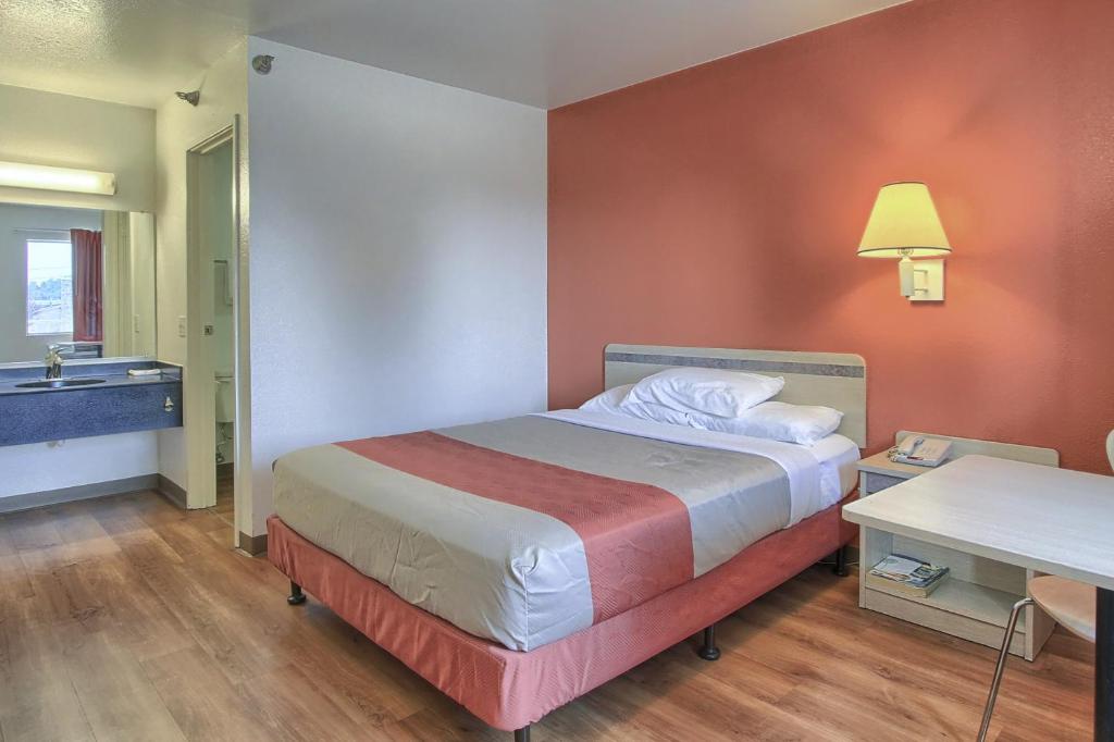 Motel 6-New Cumberland, PA - Harrisburg - Hershey South - Koningin Kamer