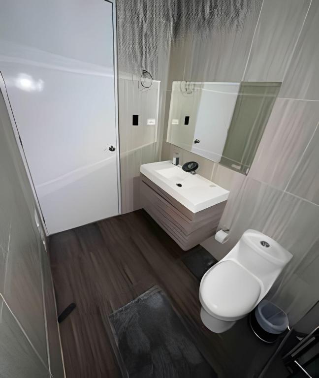 Koupelna v ubytování Rio-ApartaHotel-Centro