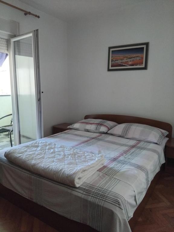 Posteľ alebo postele v izbe v ubytovaní El Mirador Rooms with Balcony