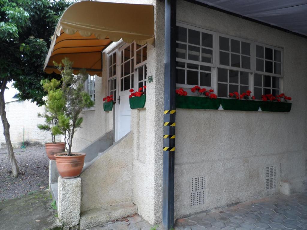  Austria Hostel & Pousada