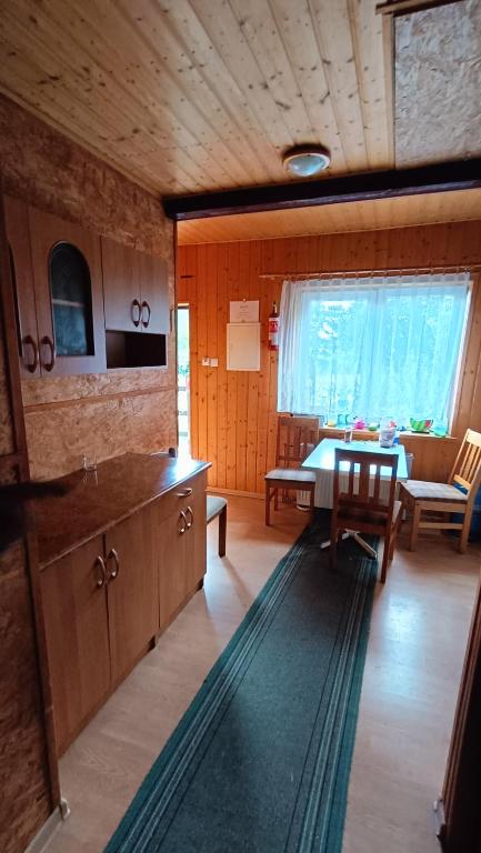 Kuchyň nebo kuchyňský kout v ubytování Pod Swierkami - Agroturystyka
