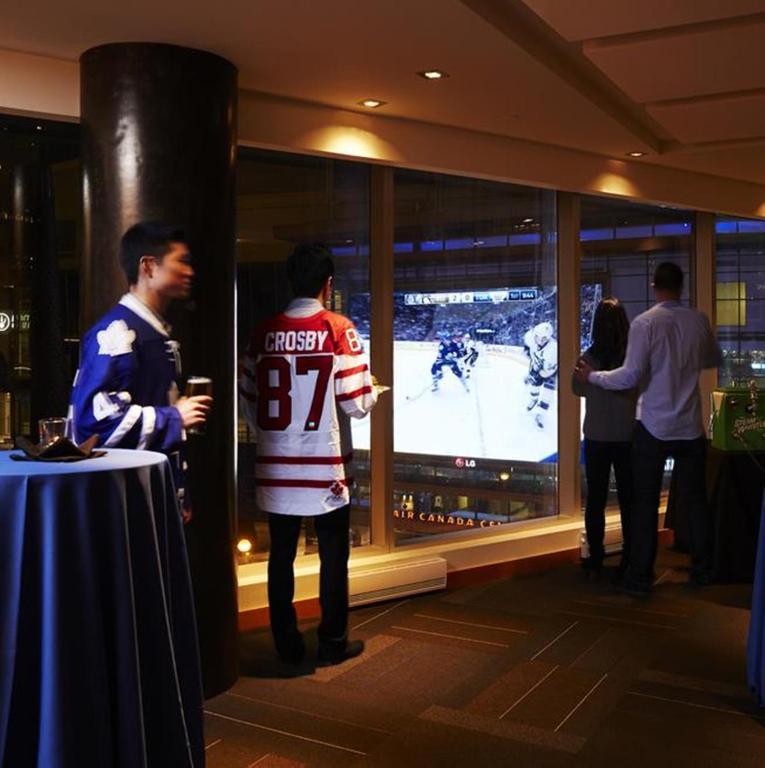 Le Germain Hotel Maple Leaf Square - Resim 14