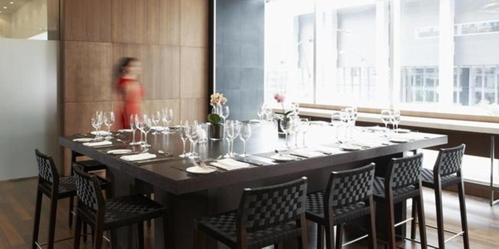 Le Germain Hotel Maple Leaf Square - Resim 12