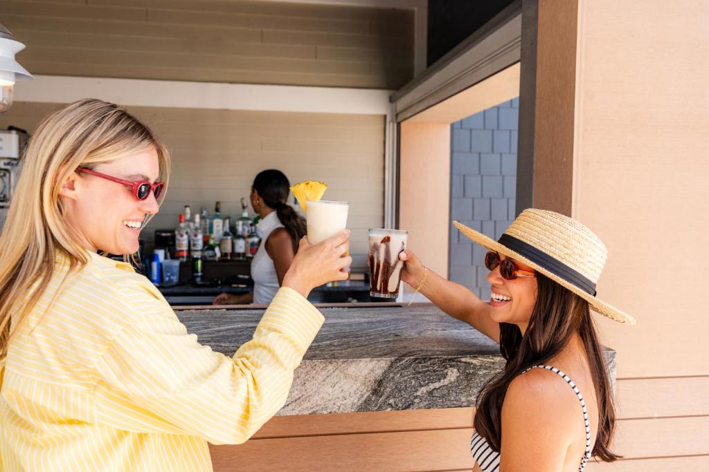 Sea Crest Beach Resort photo
