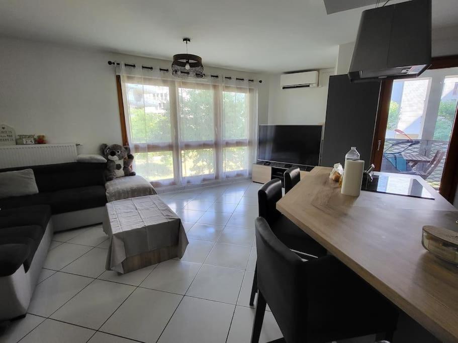 Appartement familial, climatisé et moderne