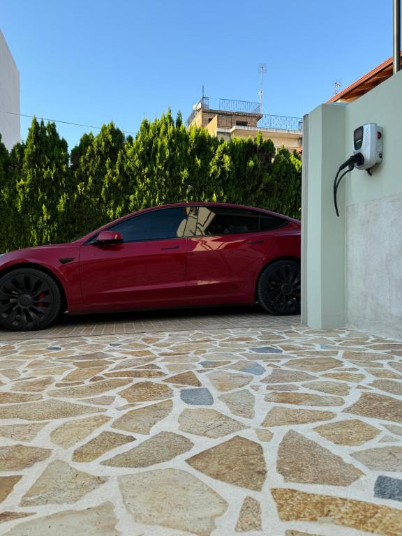 Madi Luxury Stay Patra - Resim 16