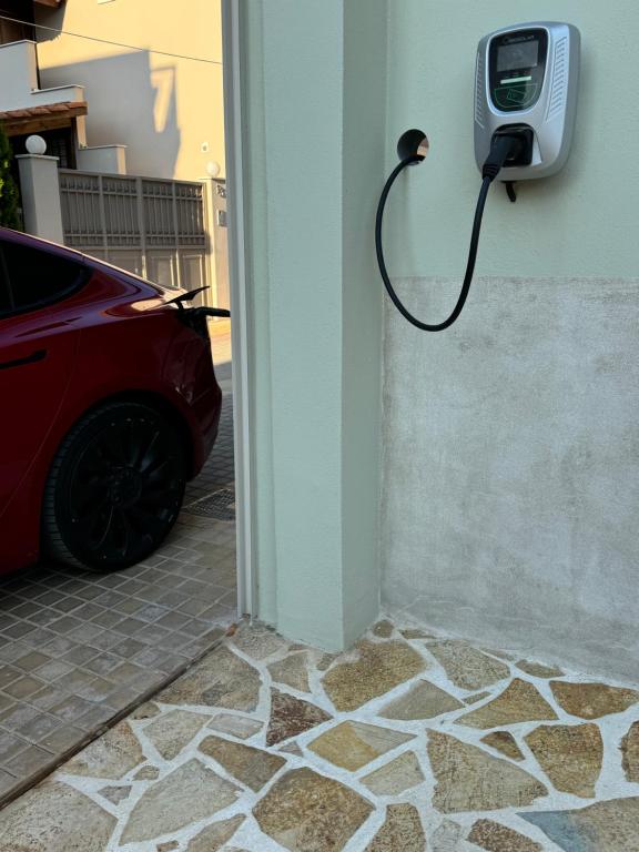 Madi Luxury Stay Patra - Resim 14