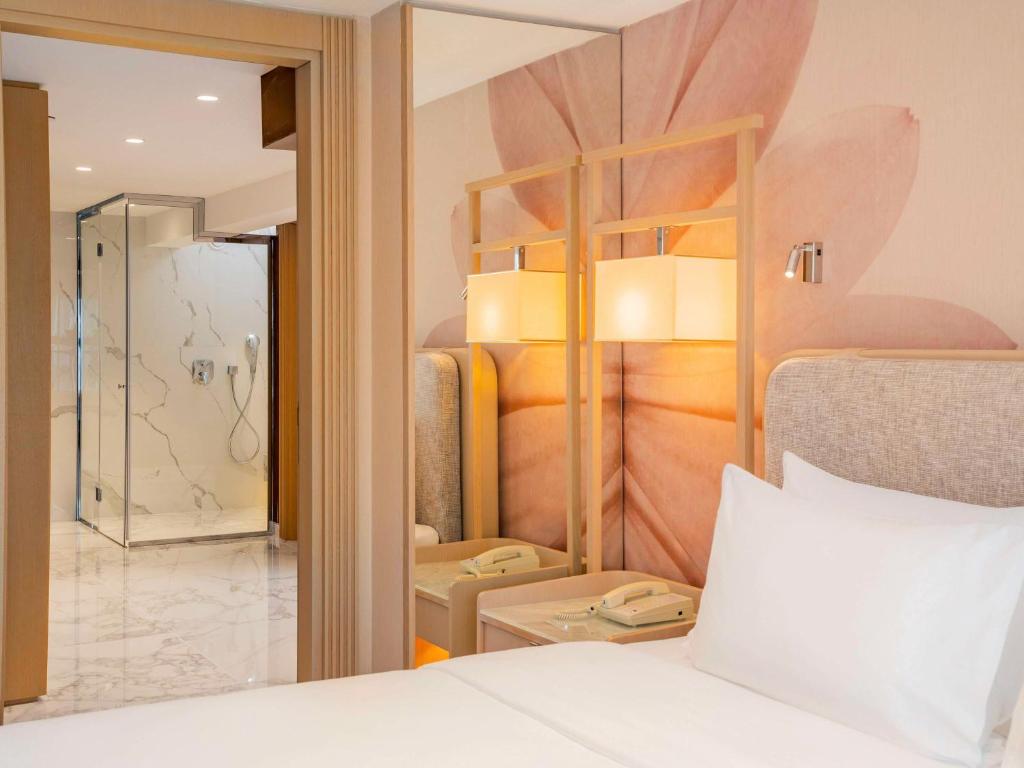 Koupelna v ubytování Mövenpick Hotel Istanbul Bosphorus