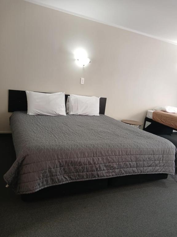 Ambassador Motel - Resim 33