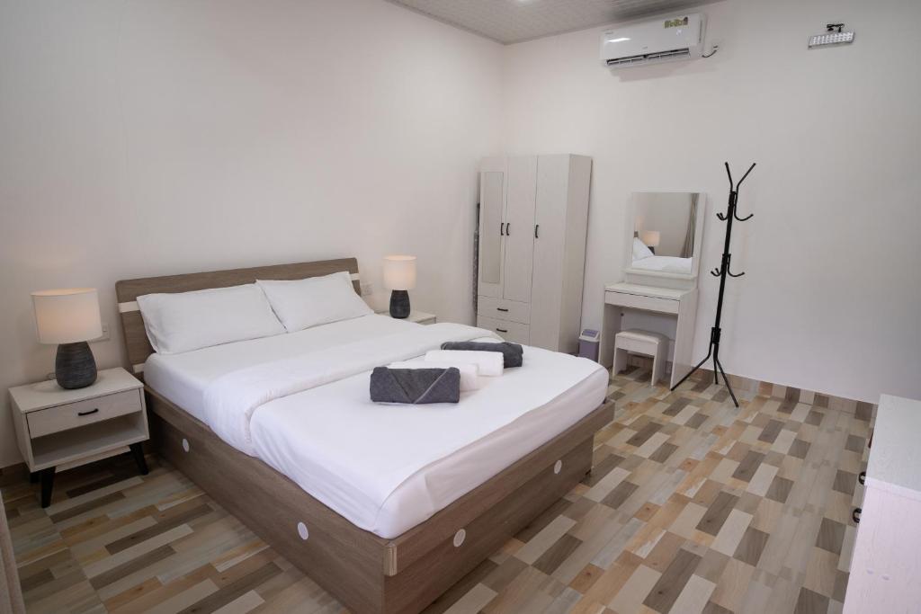 The Happiness Sun Suites - Deluxe Double Room