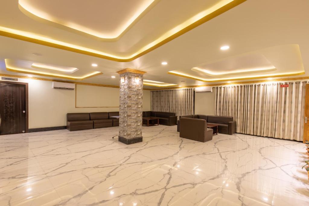 Posezení v ubytování Gorakha Hotel