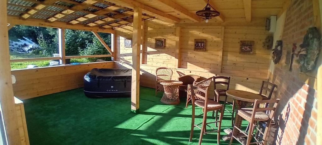 Zdjęcie z galerii obiektu amel orawa w mieście Podwilk