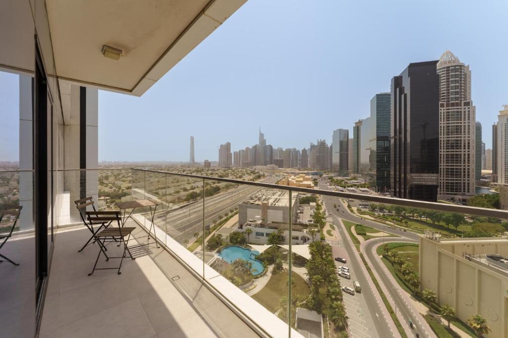 Gallery image of Maison Privee - Tranquil Apt with Mesmerizing Views cls to Marina in Dubai