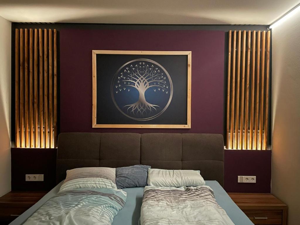 Postel nebo postele na pokoji v ubytování Modernes Haus mit super Aussicht