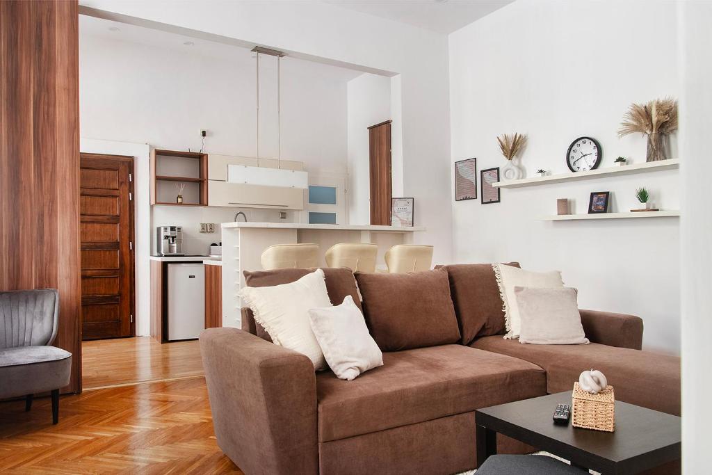 Szondi74 Central 1063 Budapest, Szondi utca 74 kép - 1
