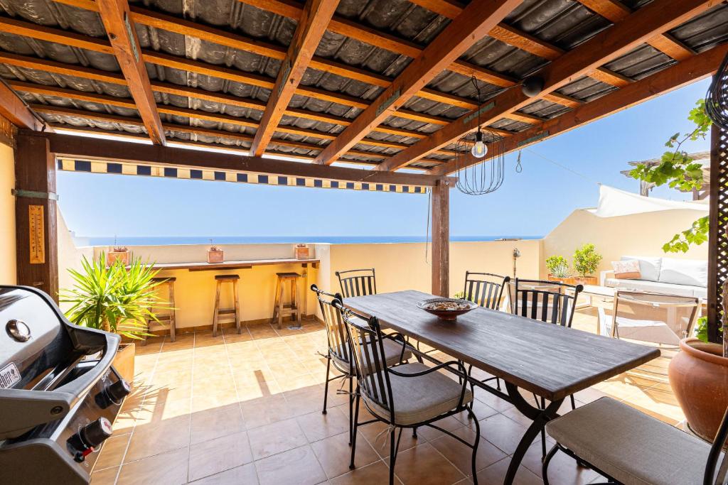 Fotografia z galérie ubytovania 3 bedroom apartment with private rooftop terrace v destinácii Nerja