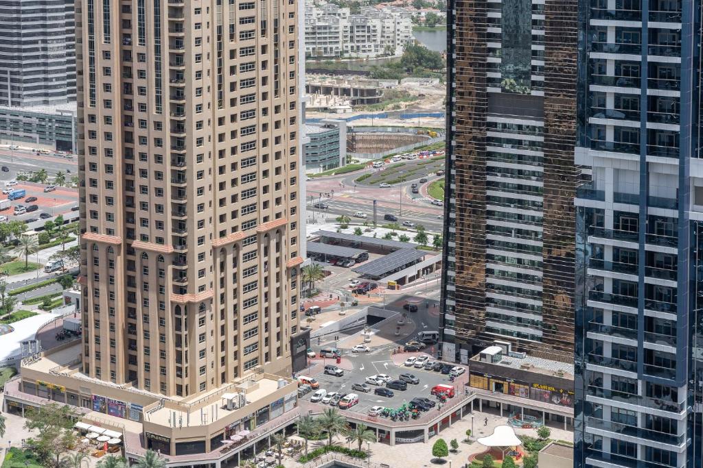 Gallery image of Mesmerizing studio sleeps 2 in Dubai JLT in Dubai