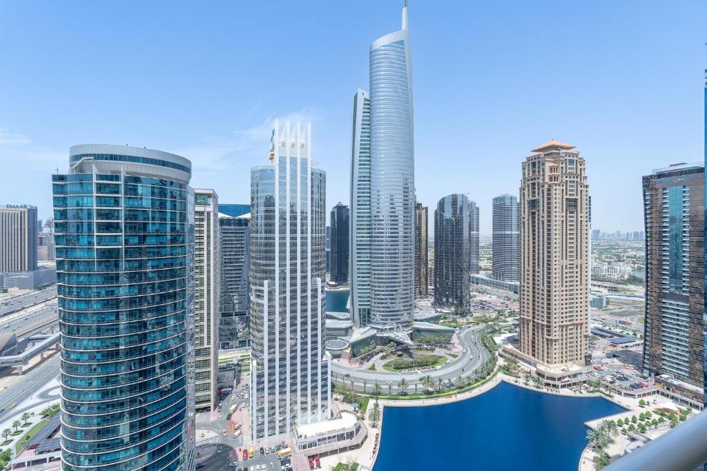 Gallery image of Mesmerizing studio sleeps 2 in Dubai JLT in Dubai