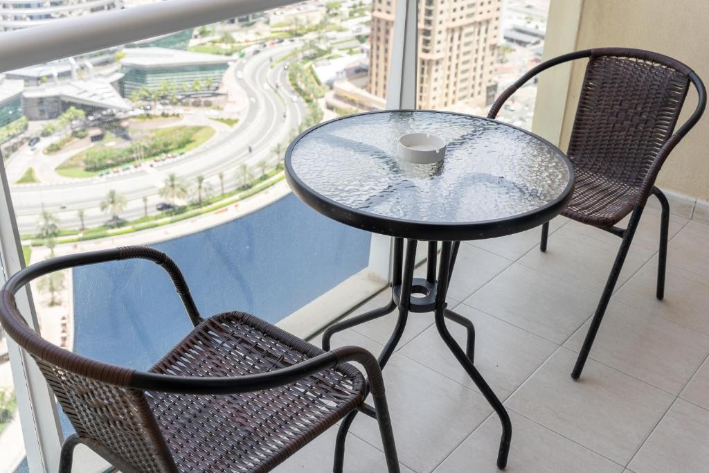 Gallery image of Mesmerizing studio sleeps 2 in Dubai JLT in Dubai
