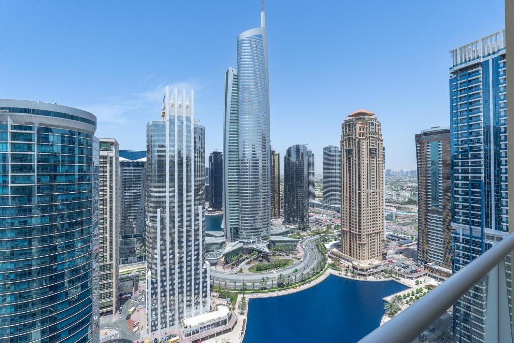 Gallery image of Mesmerizing studio sleeps 2 in Dubai JLT in Dubai