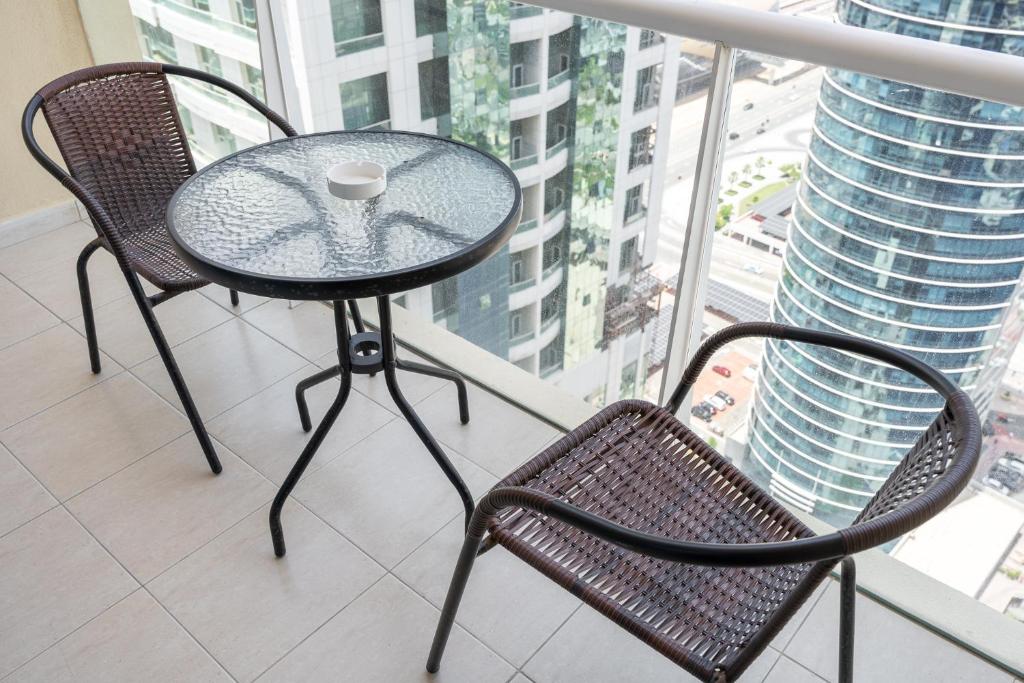 Gallery image of Mesmerizing studio sleeps 2 in Dubai JLT in Dubai