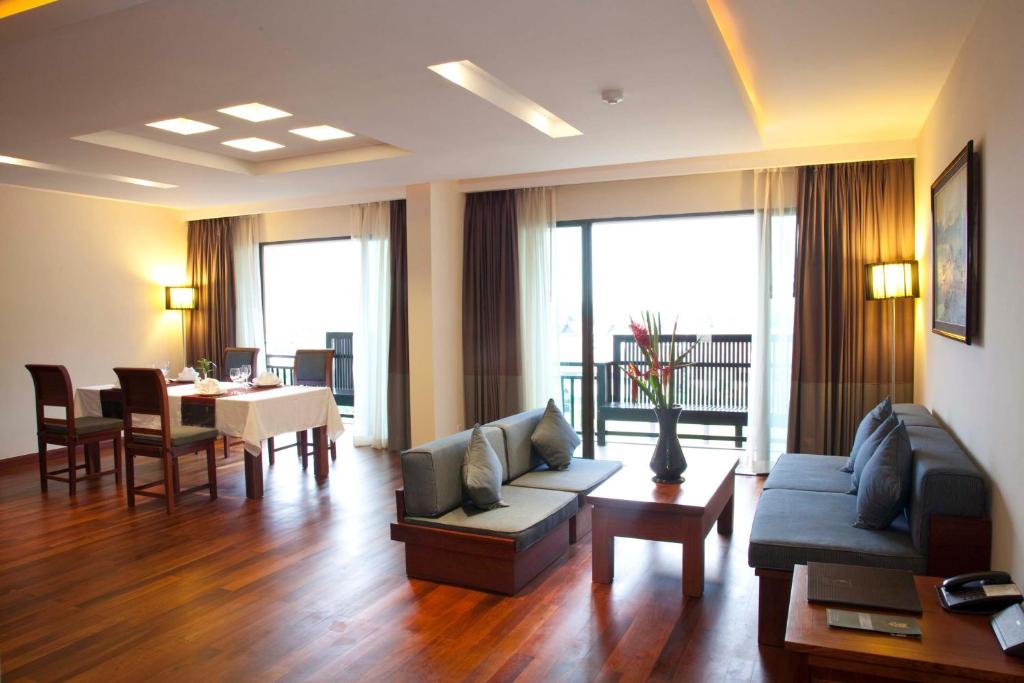 Posezení v ubytování Angkor Miracle Resort & Spa
