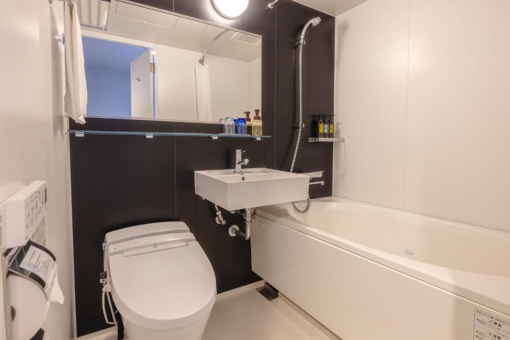 Koupelna v ubytování Hotel Wing International Shimbashi Onarimon
