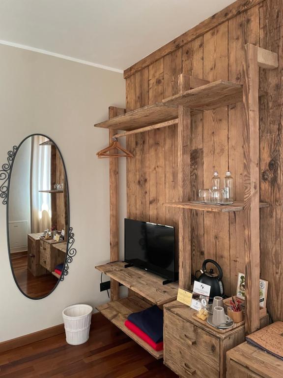Cella Grande - Triple Room With Private Bathroom