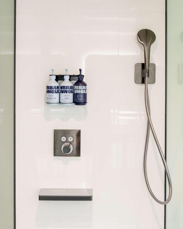 YOTELPAD London Stratford - Resim 32