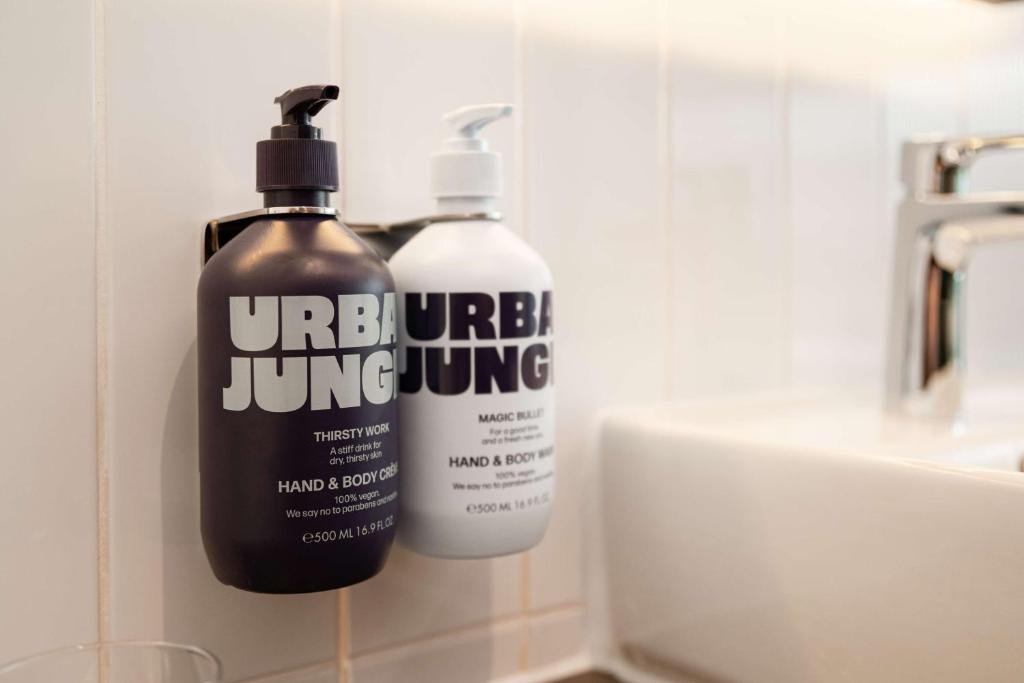 YOTELPAD London Stratford - Resim 41