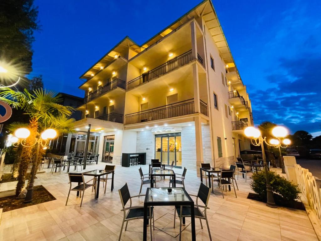 Budova, kde se hotel nachází