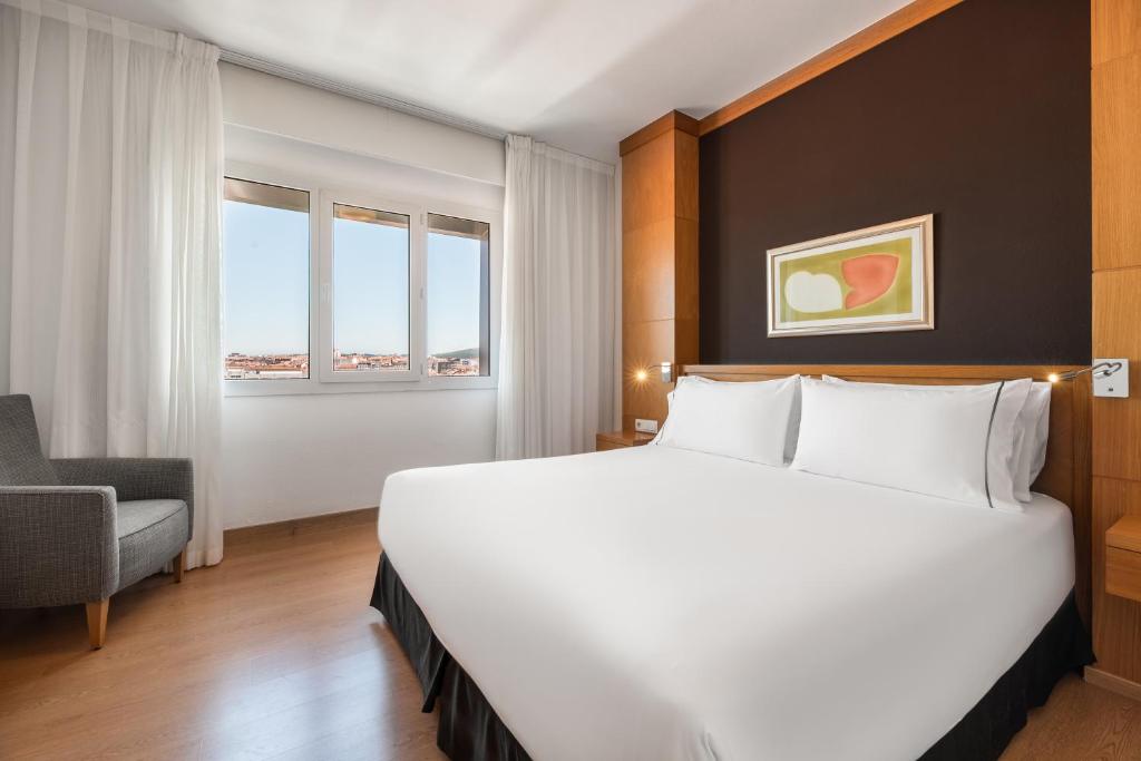 
Superior Double or Twin Room with City View
