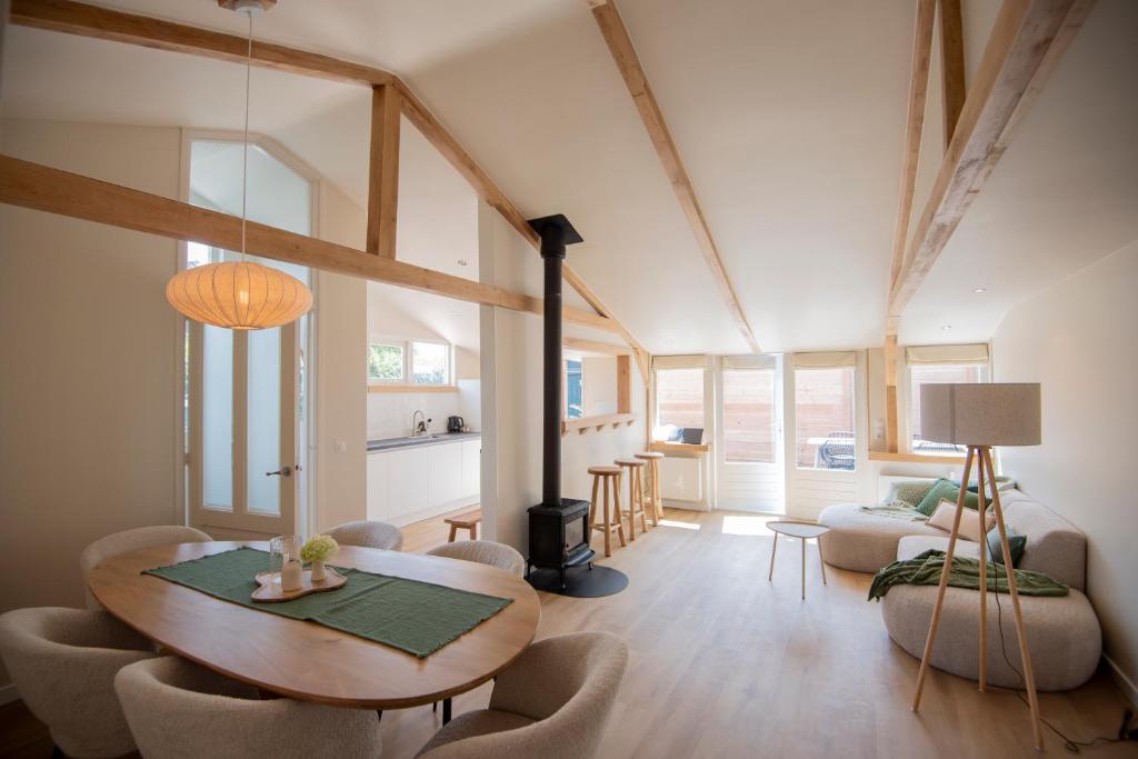 Westeindercabin, rustige locatie maar naast Amsterdam & Schiphol - Трёхкомнатный дом