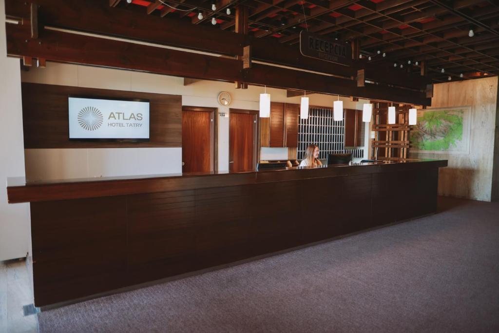 Lounge nebo bar v ubytování ATLAS Hotel Tatry