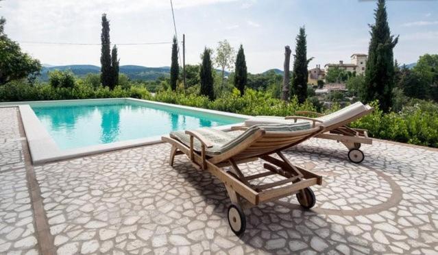 Πισίνα στο ή κοντά στο Villa Le Casaline