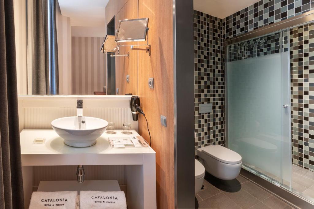 Catalonia Reina Victoria - 5