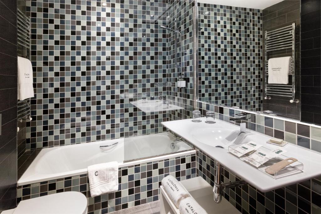 Catalonia Reina Victoria - 4