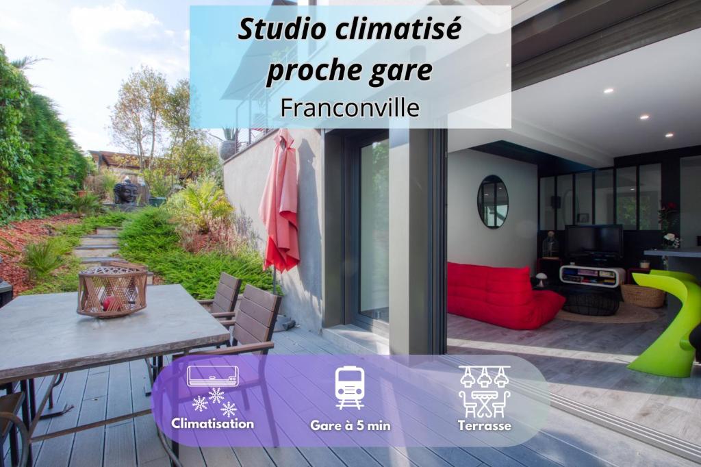 Φωτογραφία από το άλμπουμ του Studio de 40m2 avec terrasse privée, gare à 5 min σε Franconville